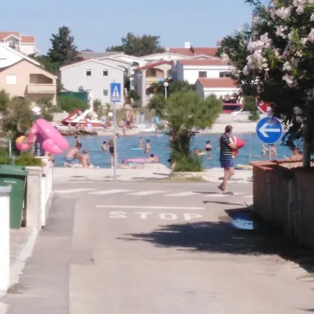 Kuca Zitnaxxv/7 Hébergement de vacances *